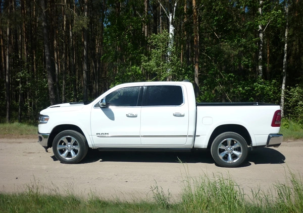 Dodge RAM cena 199000 przebieg: 62000, rok produkcji 2021 z Człuchów małe 172